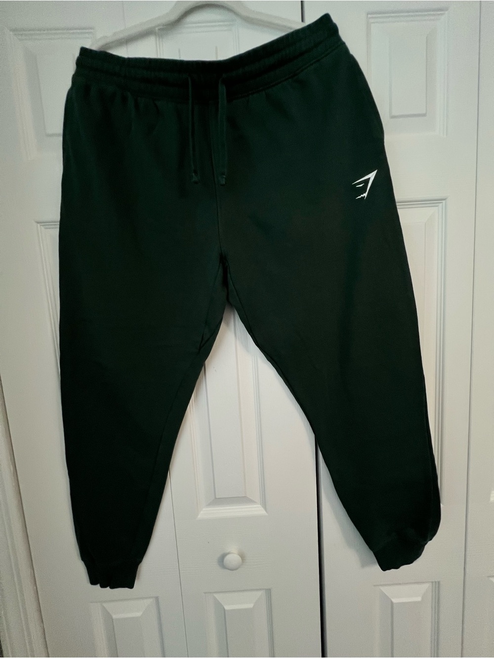 Gymshark men’s Jogger Sweatpants with White Logo